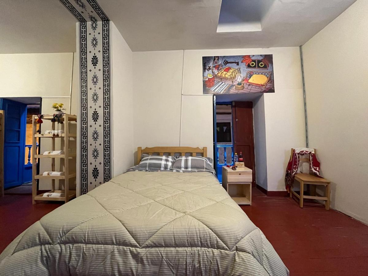 The Sleepy Mouse Hostel กุสโก ภายนอก รูปภาพ
