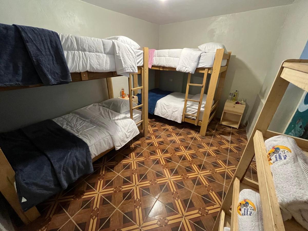 The Sleepy Mouse Hostel กุสโก ภายนอก รูปภาพ